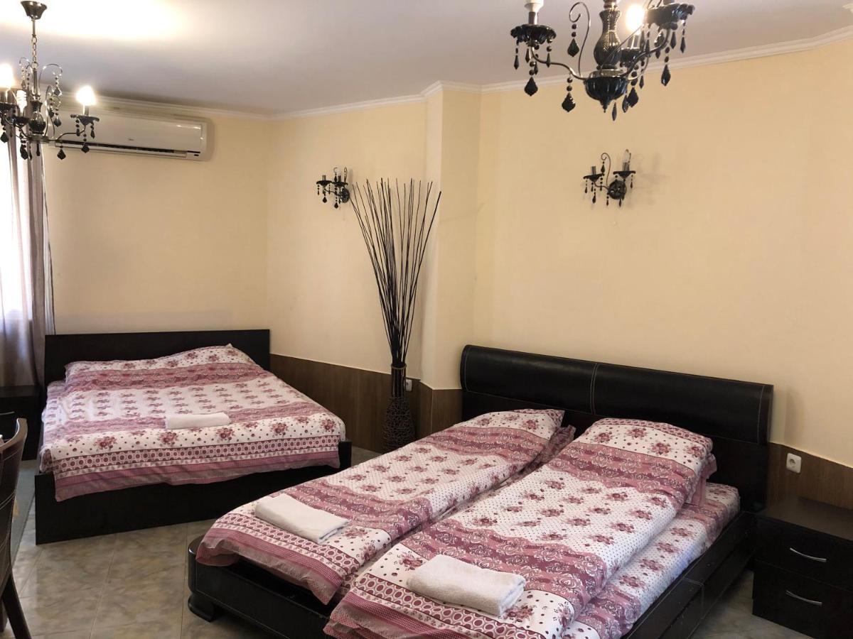Marinela Apartments Pomorie Ngoại thất bức ảnh
