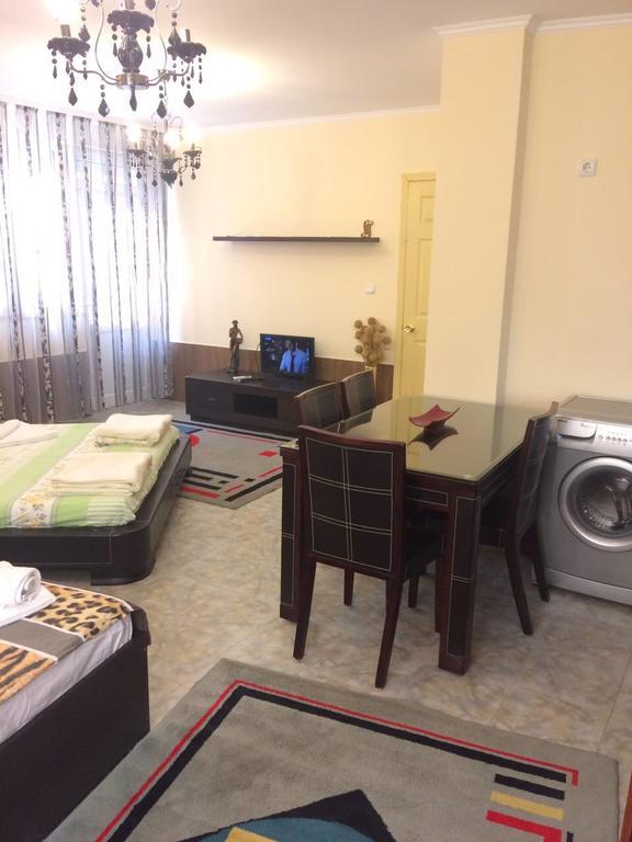 Marinela Apartments Pomorie Ngoại thất bức ảnh
