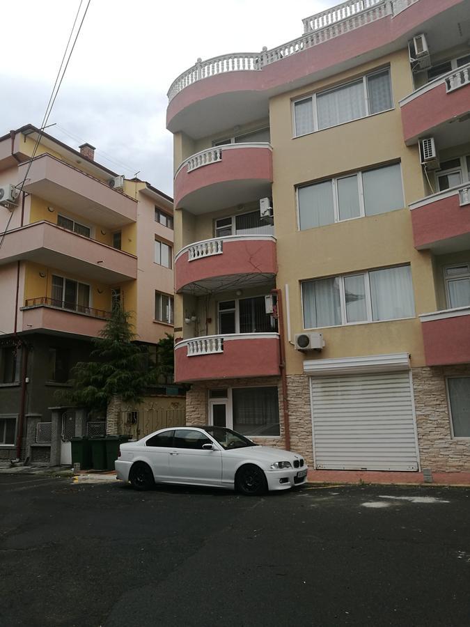 Marinela Apartments Pomorie Ngoại thất bức ảnh
